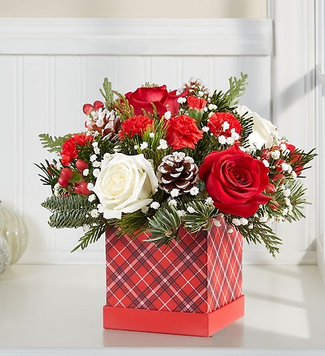 Christmas Traditions&trade; Bouquet
